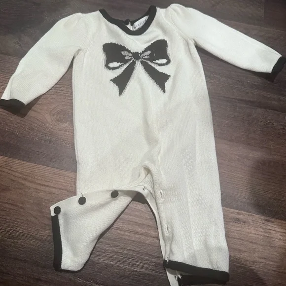 5 for $20 || Chic Kids One Piece with Bow Design 0-3MOS Maggie & Zoe - Picture 4 of 6